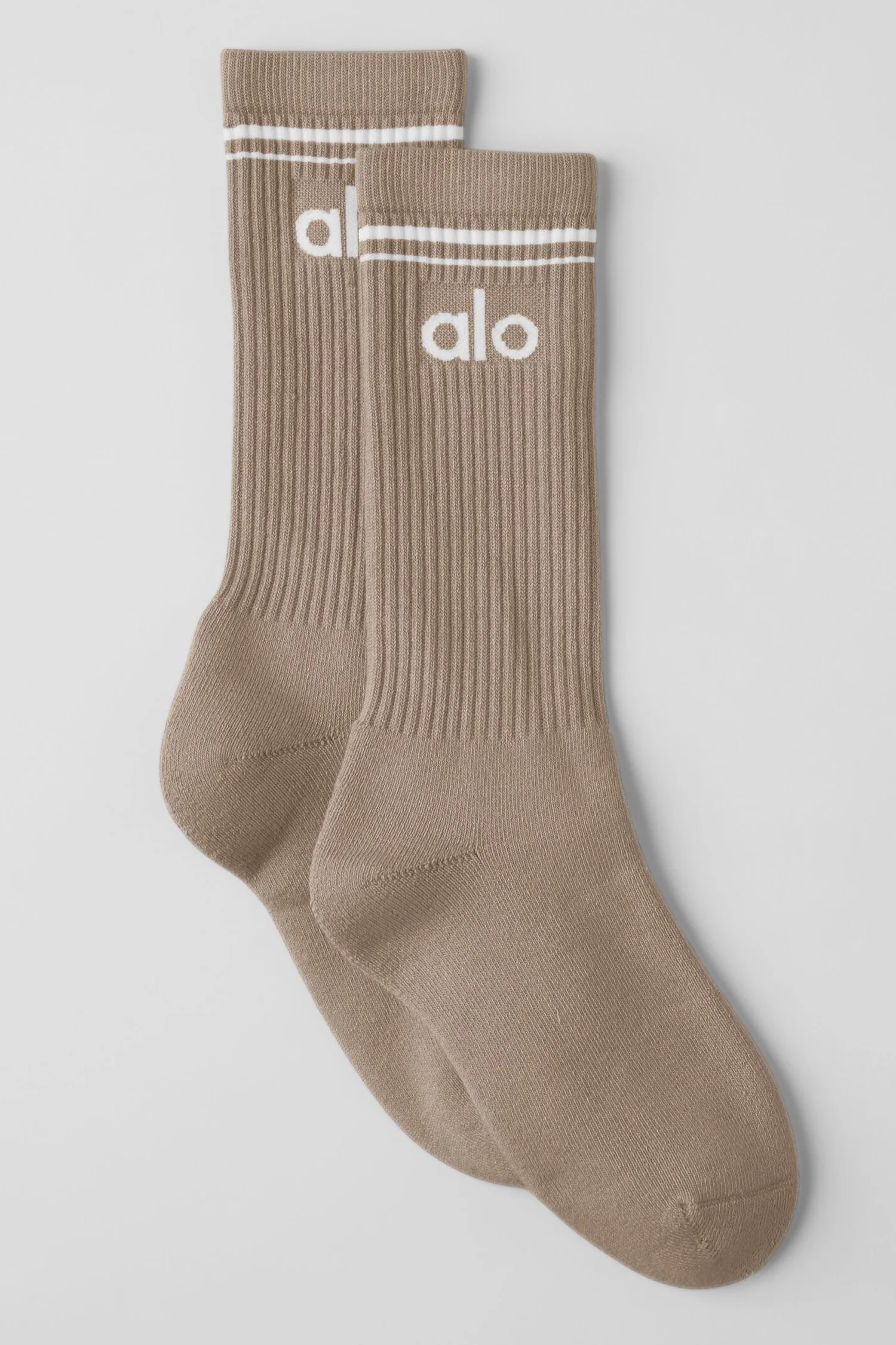 ALO Yoga Unisex Throwback Sock Gravel/White — фото 1